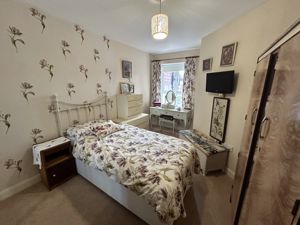 Photo 16- click for photo gallery